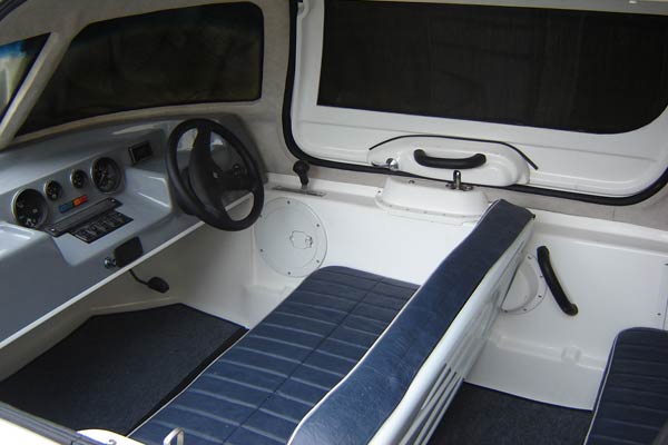 Катер на воздушной подушке Пегас